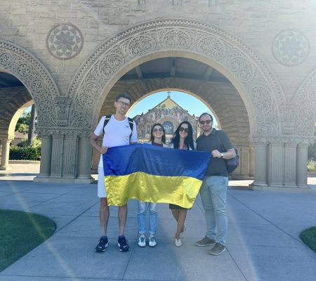 Drs. Andriy Beznosenko, Oleksandr Stakhovskyi, and Kseniia Bolharina are starting observerships at Stanford